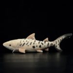 Peluche douce Requin tigre, animaux de mer réalistes, 52 cm – Image 3