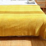 Couverture tricotée à glands, couleur unie, géométrique, douce et confortable – Image 2