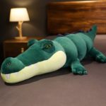 Peluche géante coussin crocodile, doux et confortable, de 80 à 180 cm
