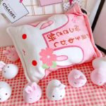 Lot de 8 peluches de petits lapins kawaii, avec oreiller pour rangement, 40 x 50 cm – Image 2