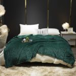 Couverture en peluche douce, couvre-lit confortable pour l'hiver
