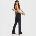 Legging de fitness en nylon, jambes évasées, taille haute, avec poche cachée – Image 2