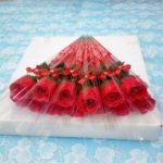 Lot de 10 bouquets de roses artificielles à tige unique, couleurs vives, 38 cm – Image 4