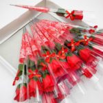 Lot de 10 bouquets de roses artificielles à tige unique, couleurs vives, 38 cm