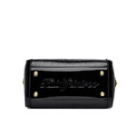 Sac à main et bandoulière en cuir verni, à motif de style crocodile – Image 5