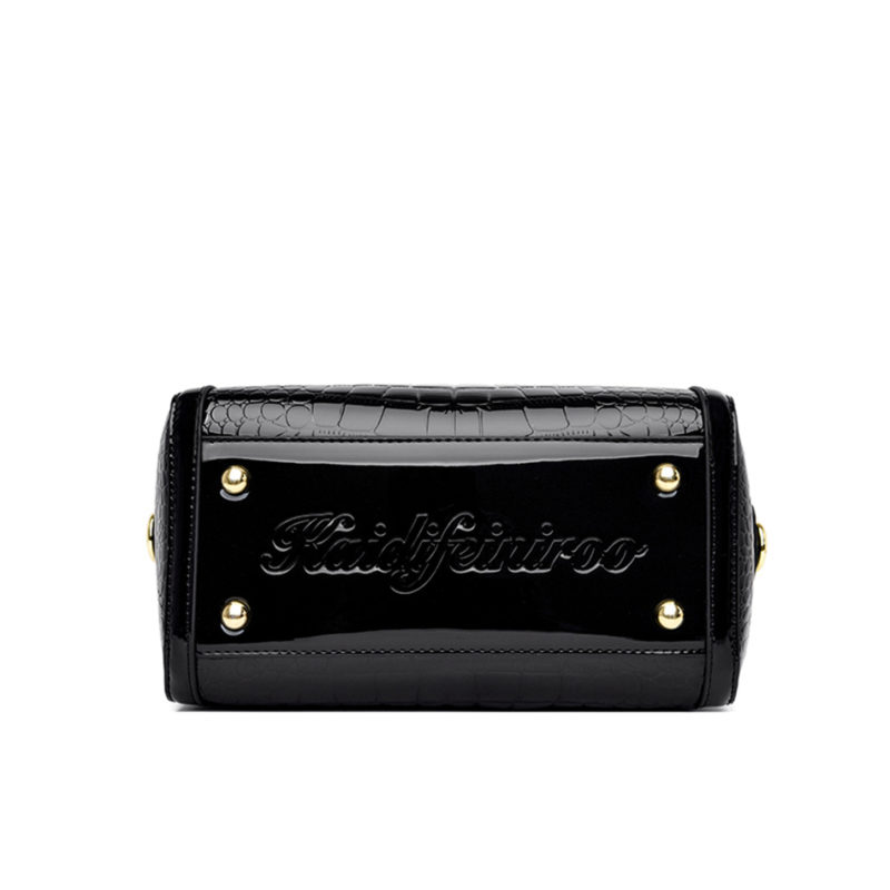 Sac à main et bandoulière en cuir verni, à motif de style crocodile – Image 5