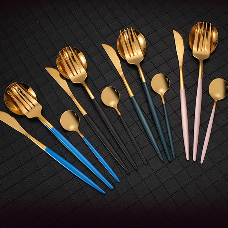 158945-esyqbi.jpg Ensemble de couverts en acier inoxydable avec manche coloré, 24 pièces – Image 2