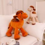 Peluche de chameau mignon, doux et moelleux, 25 cm – Image 4