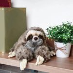Peluche de paresseux, réaliste et douce, 35 cm – Image 3
