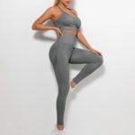 Ensemble de fitness 2 pièces, tenue de sport sans couture, anti-rétrécissement et respirant – Image 9