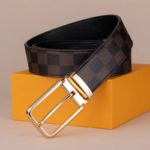 Ceinture en cuir à carreaux, avec boucle en alliage, de 105 à 130 cm – Image 2