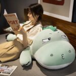 Peluche géante, dinosaure couché, coussin doux et confortable, de 100 à 140 cm – Image 5