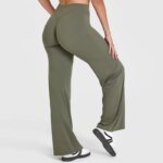 Pantalon de sport taille croisée évasé, tissu respirant et extensible – Image 3
