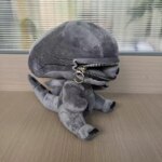 Peluche Alien Xenomorphe avec fermeture éclair, en coton PP doux, 25 cm – Image 5