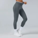 Legging Statement scrunch taille en V, effet galbant, tissu doux, plusieurs coloris – Image 12