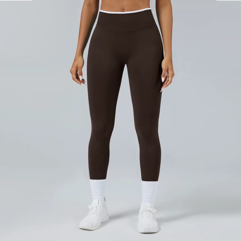 Sca3e3632898e478d8c0d6f0082a15d39R Legging Statement scrunch taille en V, effet galbant, tissu doux, plusieurs coloris – Image 4
